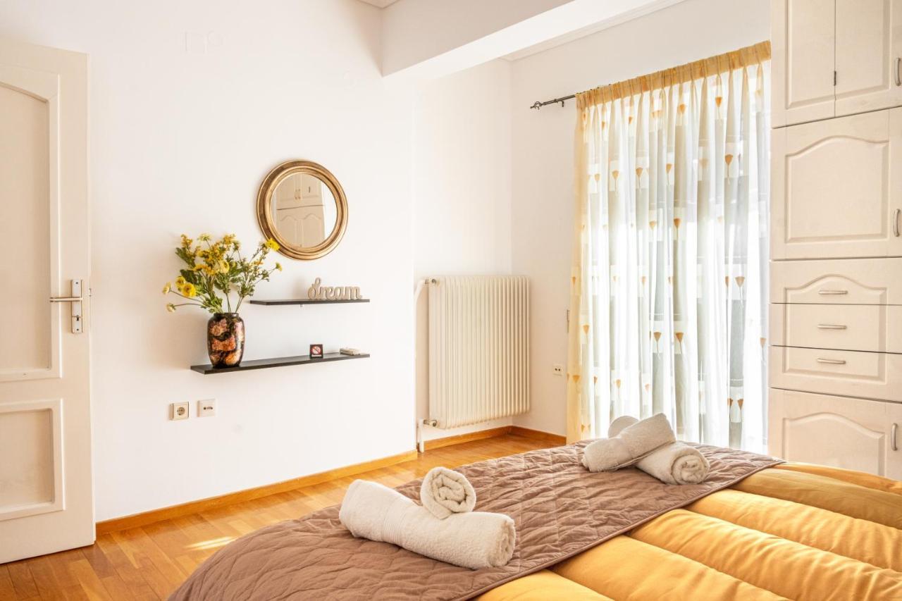The Home Sweet Home - Family Friendly 2 Floor Apartment Kalamata Dış mekan fotoğraf