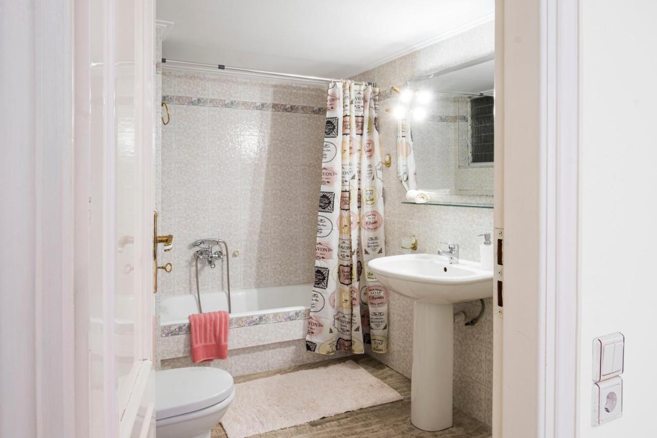The Home Sweet Home - Family Friendly 2 Floor Apartment Kalamata Dış mekan fotoğraf