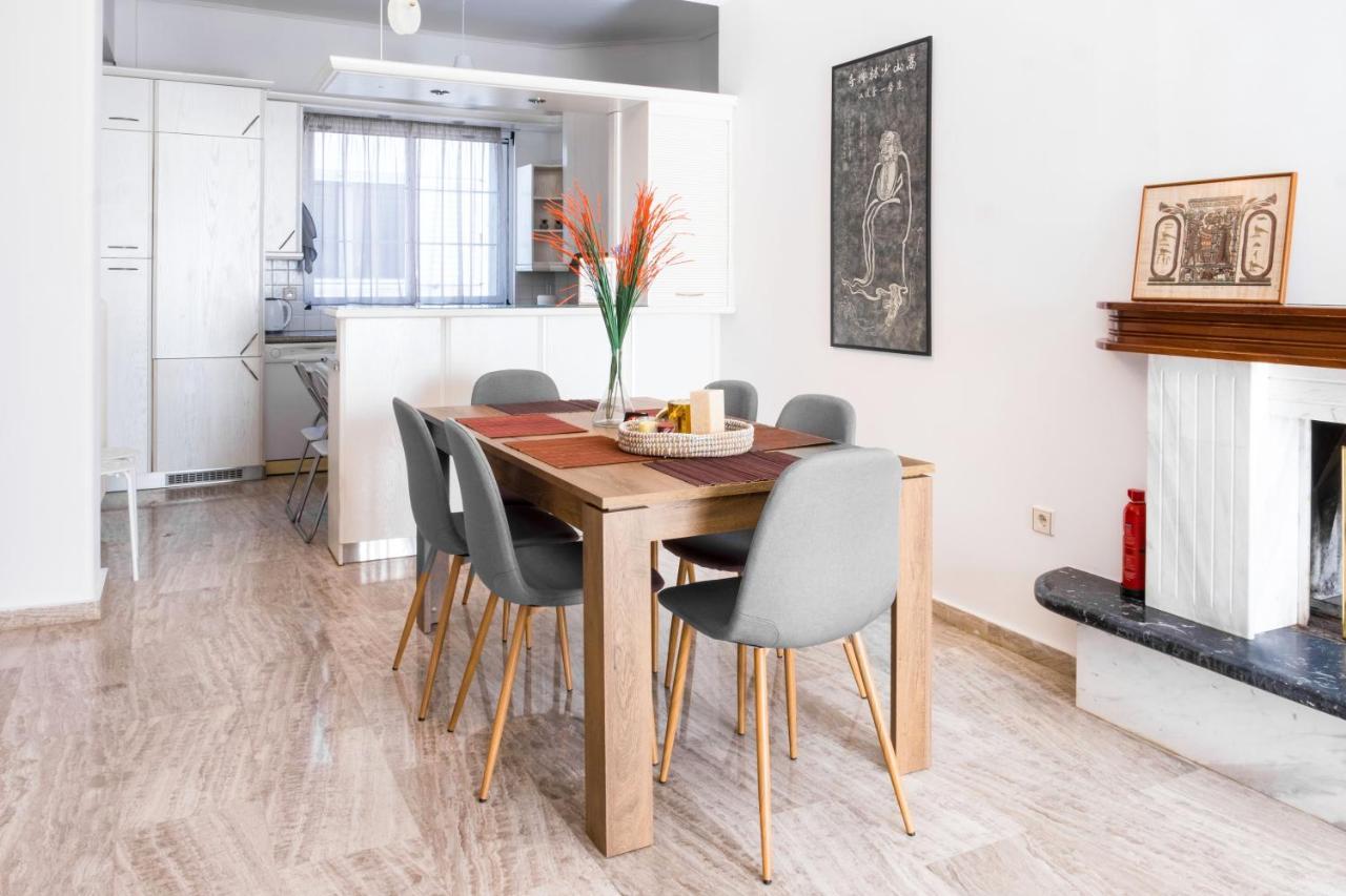 The Home Sweet Home - Family Friendly 2 Floor Apartment Kalamata Dış mekan fotoğraf